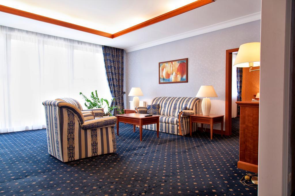 Hotel Sv. Ludmila สคาลิตซา่ ภายนอก รูปภาพ